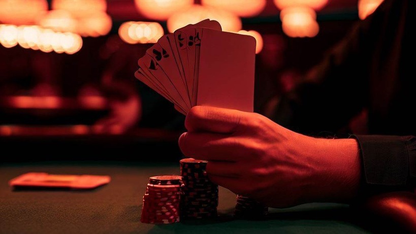 Hướng dẫn chơi poker tại sòng bạc W88 – Cách chơi poker thành công tại W88