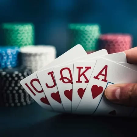Những Khuyến Mãi Hấp Dẫn Khi Chơi Poker Online Với Bạn 2024